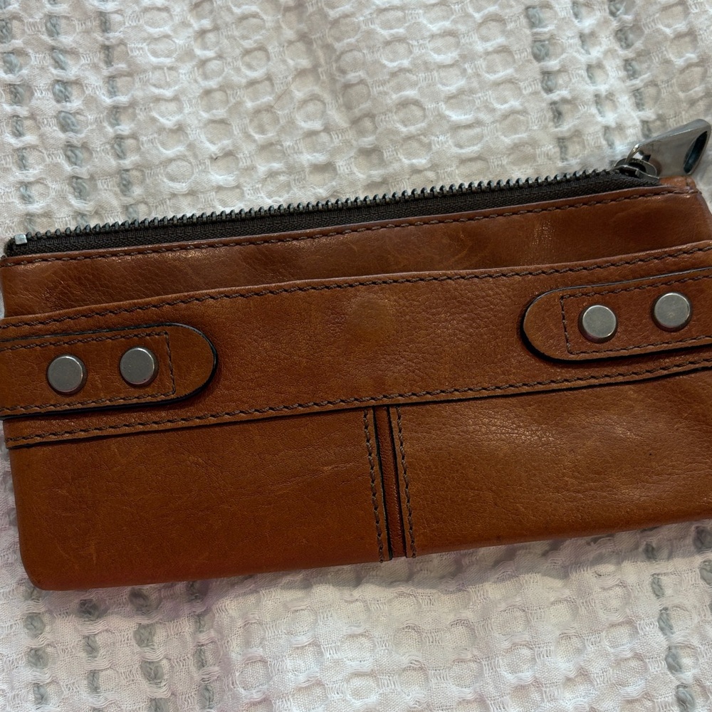 Fossil Tan Leather Wallet